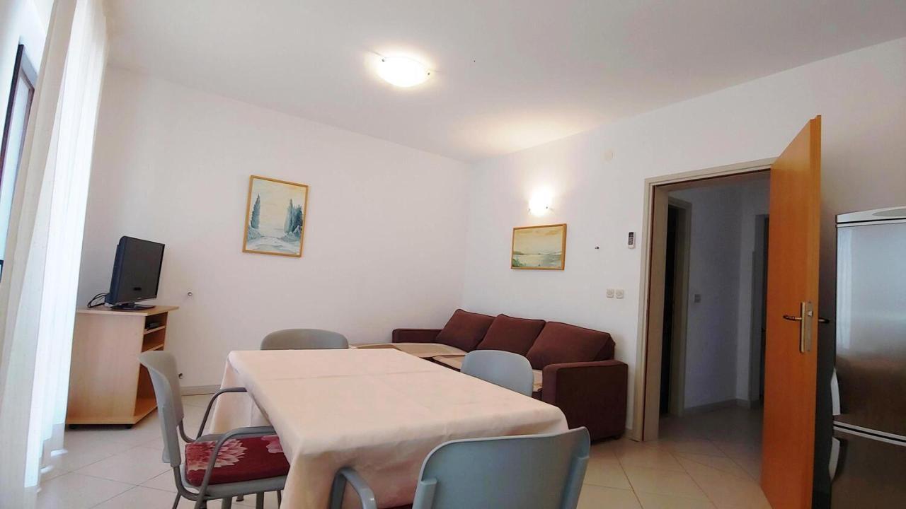 Apartments With A Parking Space Rabac, Labin - 19058 Εξωτερικό φωτογραφία