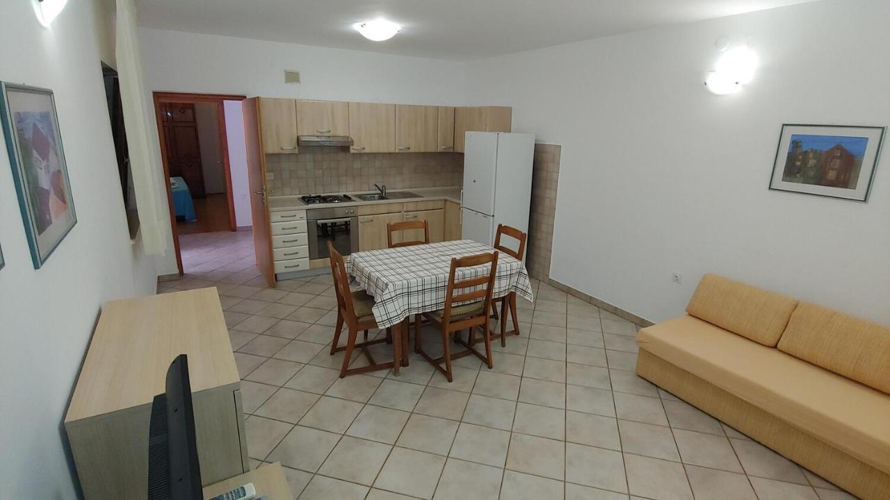 Apartments With A Parking Space Rabac, Labin - 19058 Εξωτερικό φωτογραφία