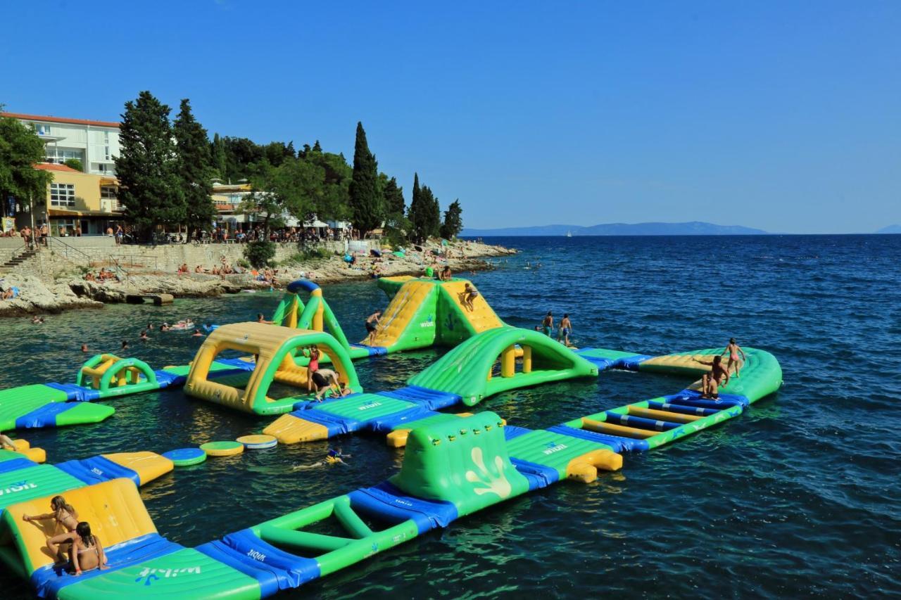 Apartments With A Parking Space Rabac, Labin - 19058 Εξωτερικό φωτογραφία